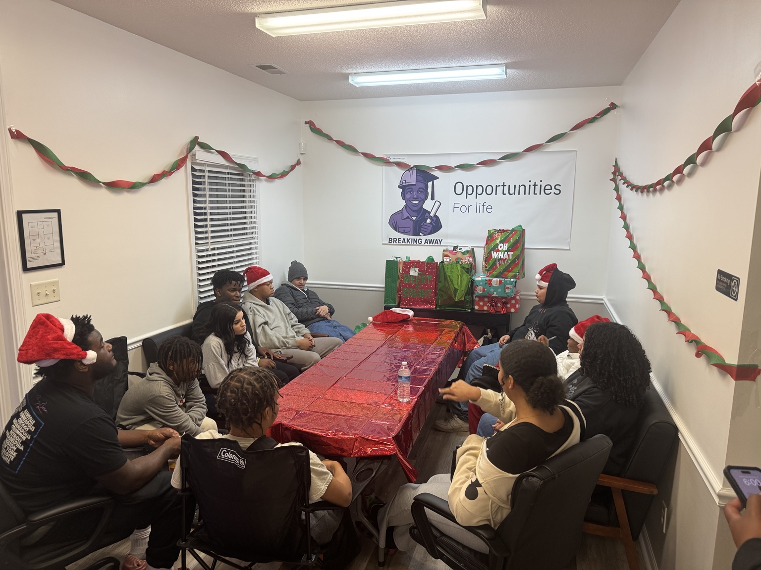 Youth and mentors gathered for a Breaking Away program session